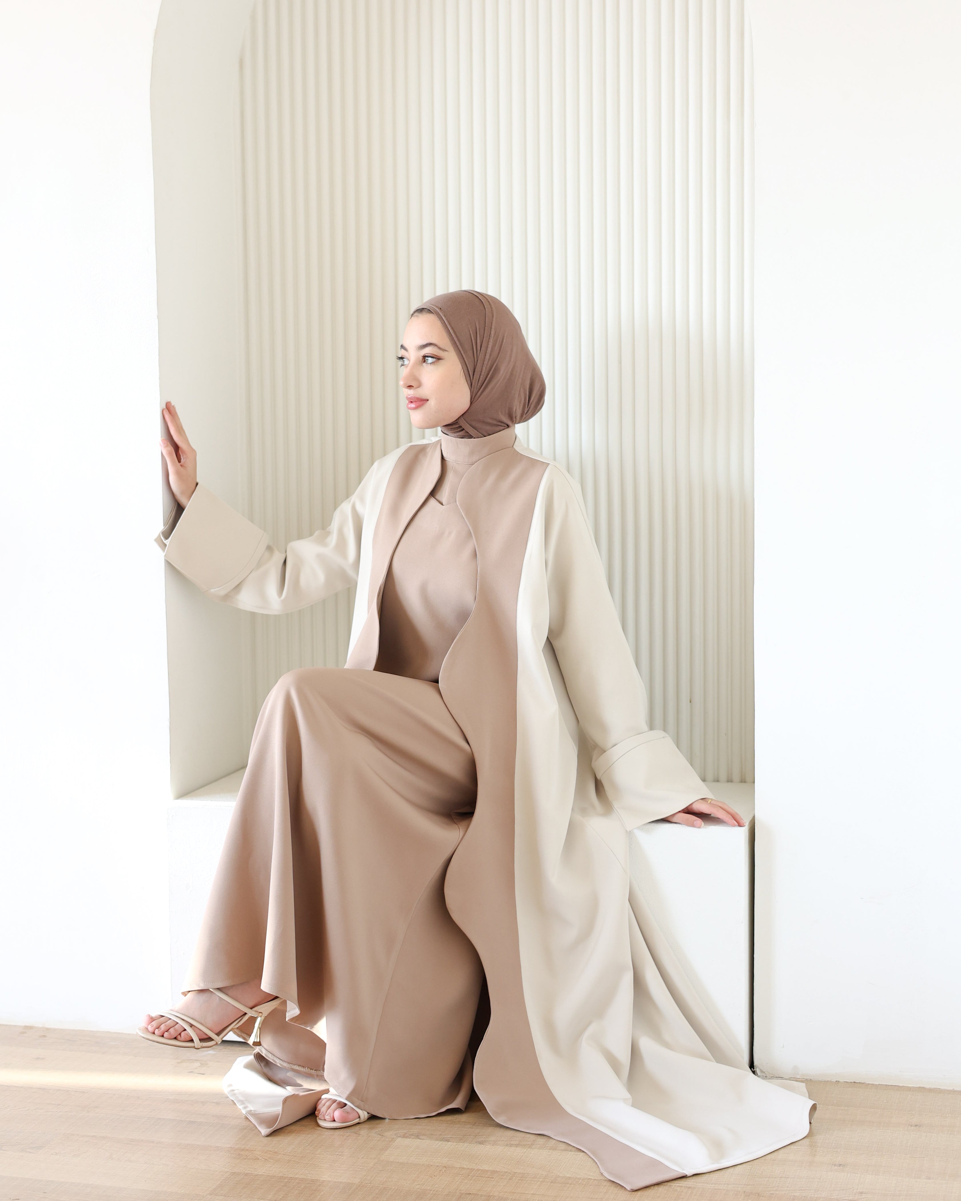 Mawj Abaya 🤎