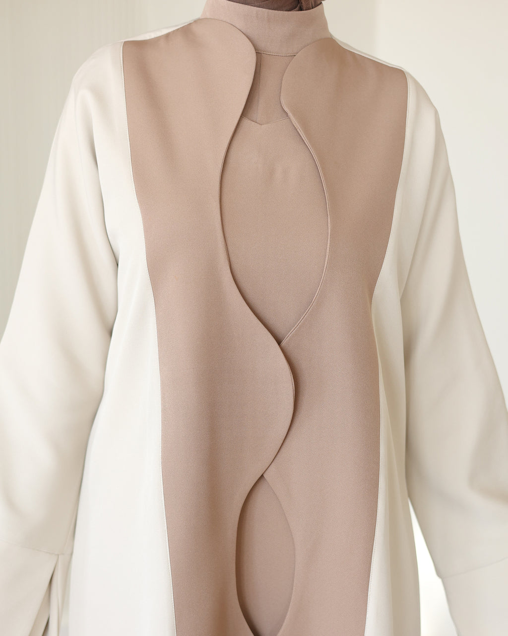 Mawj Abaya 🤎
