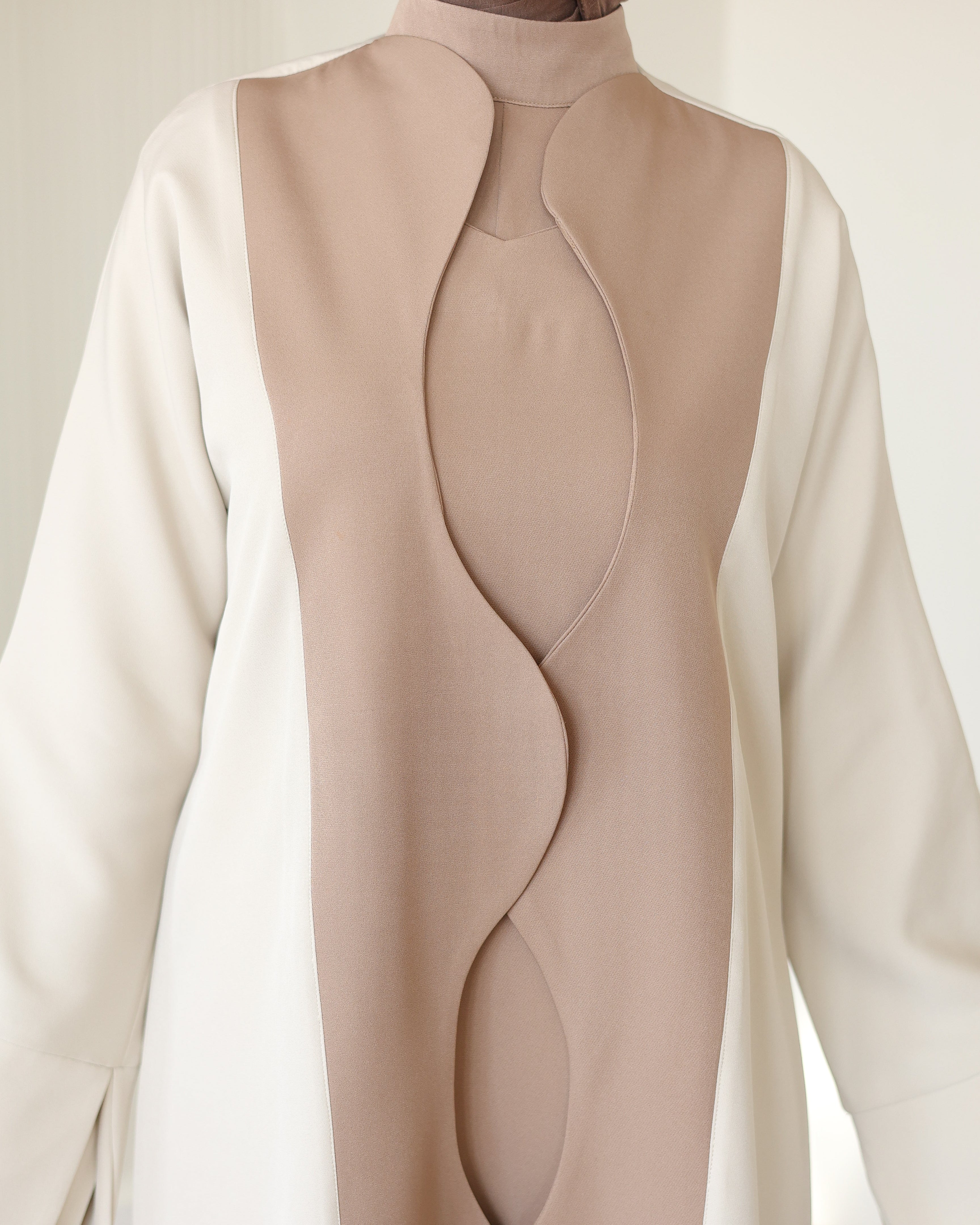 Mawj Abaya 🤎