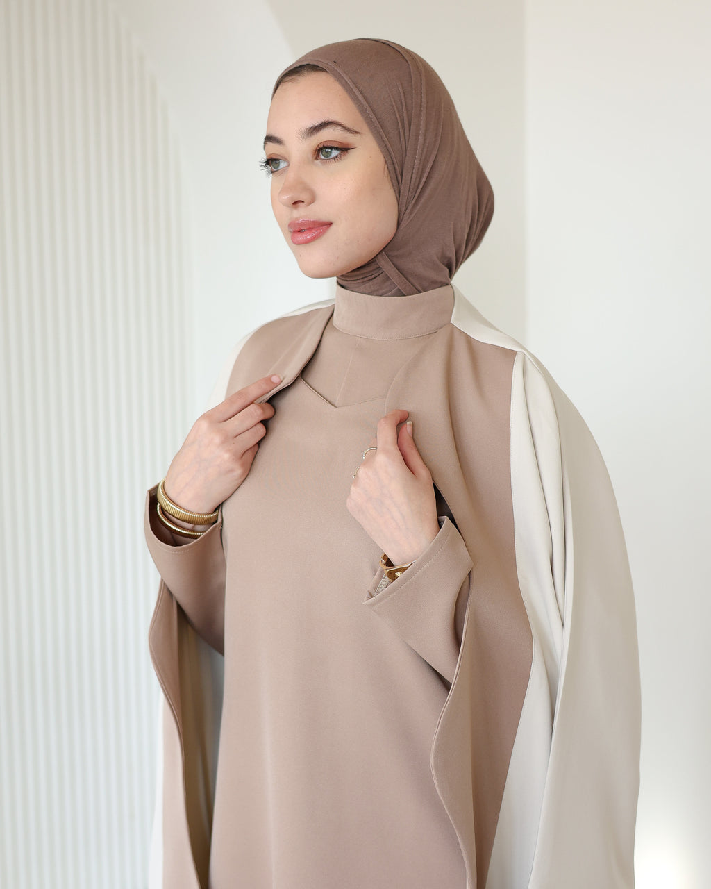 Mawj Abaya 🤎